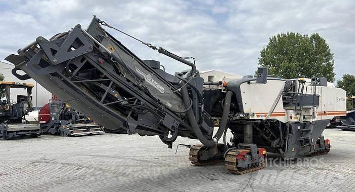 Wirtgen W 220 Aszfalt marók
