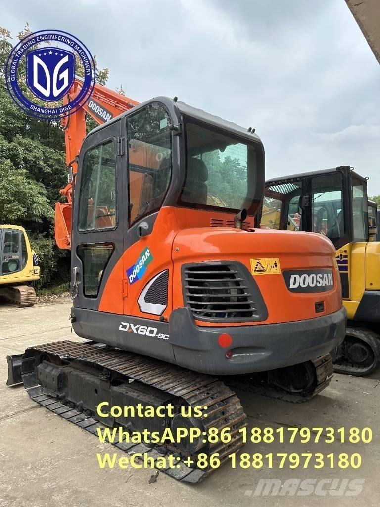 Doosan DX 60 Lánctalpas kotrók