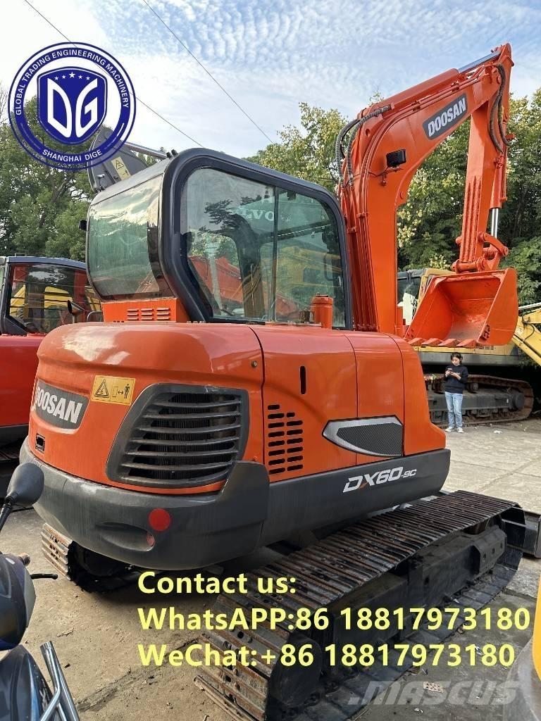Doosan DX 60 Lánctalpas kotrók