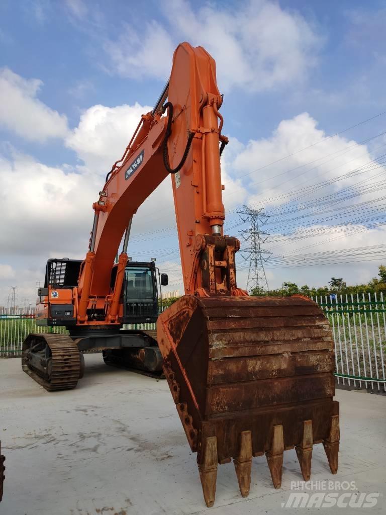 Doosan DX 500 LCA Lánctalpas kotrók