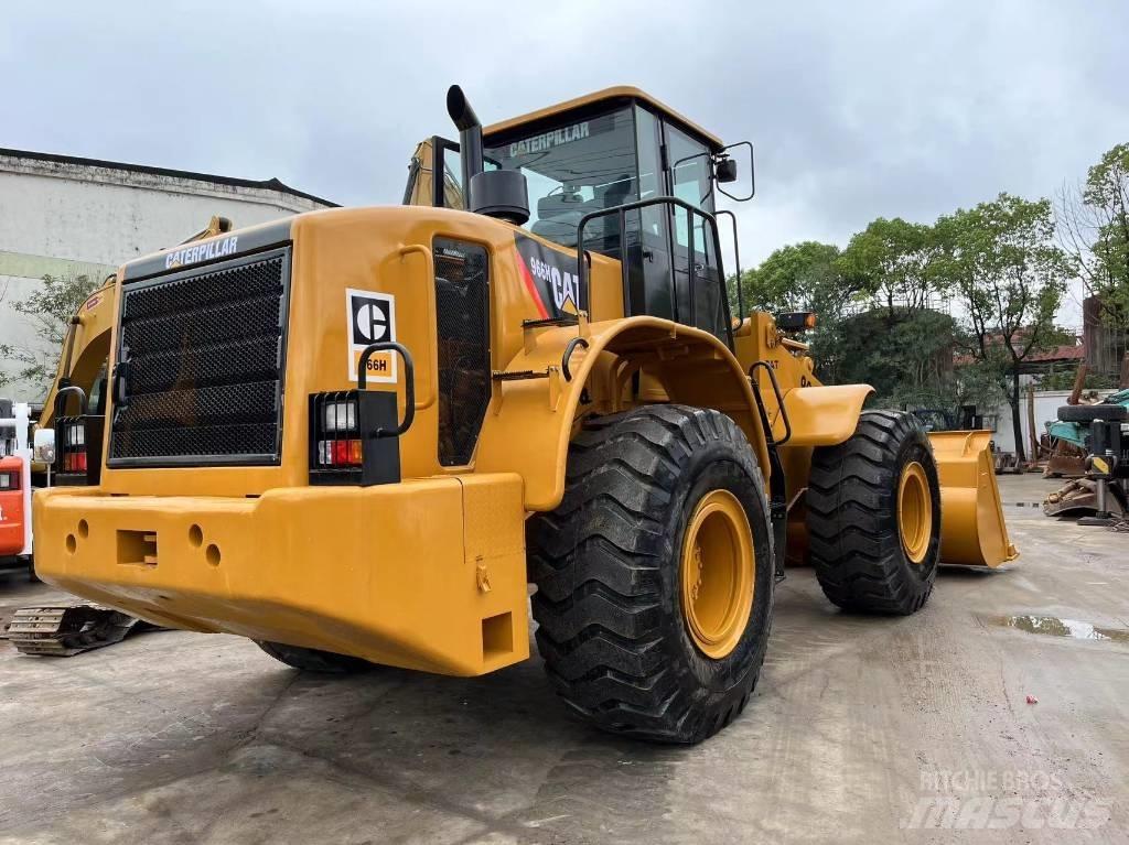 CAT 966 H Gumikerekes homlokrakodók