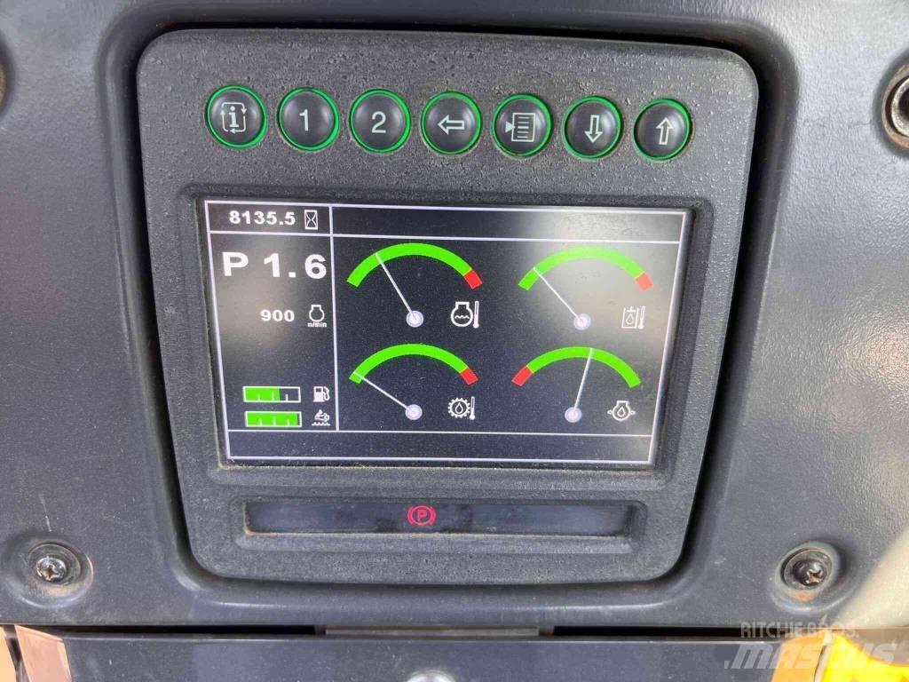 DEERE 750K LGP lánctalpas dózerek