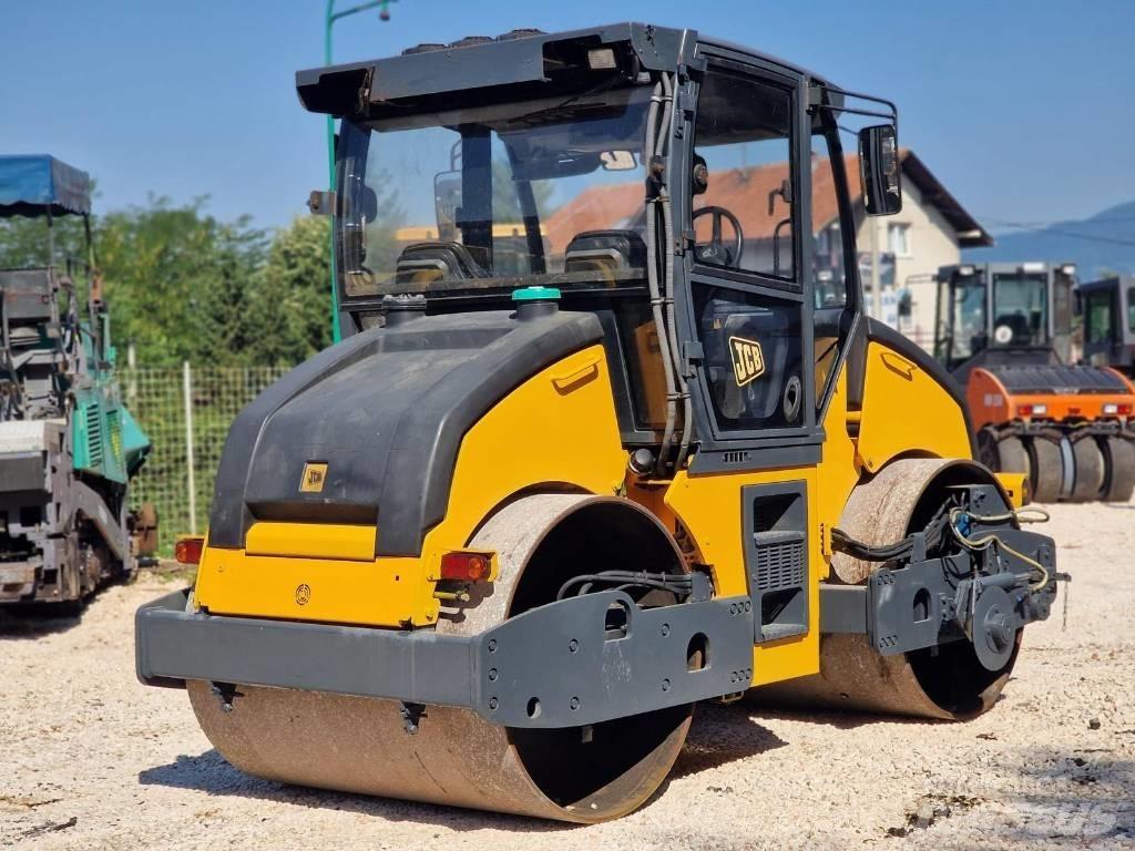 JCB Vibromax VMT 860 Ikerdobos hengerek