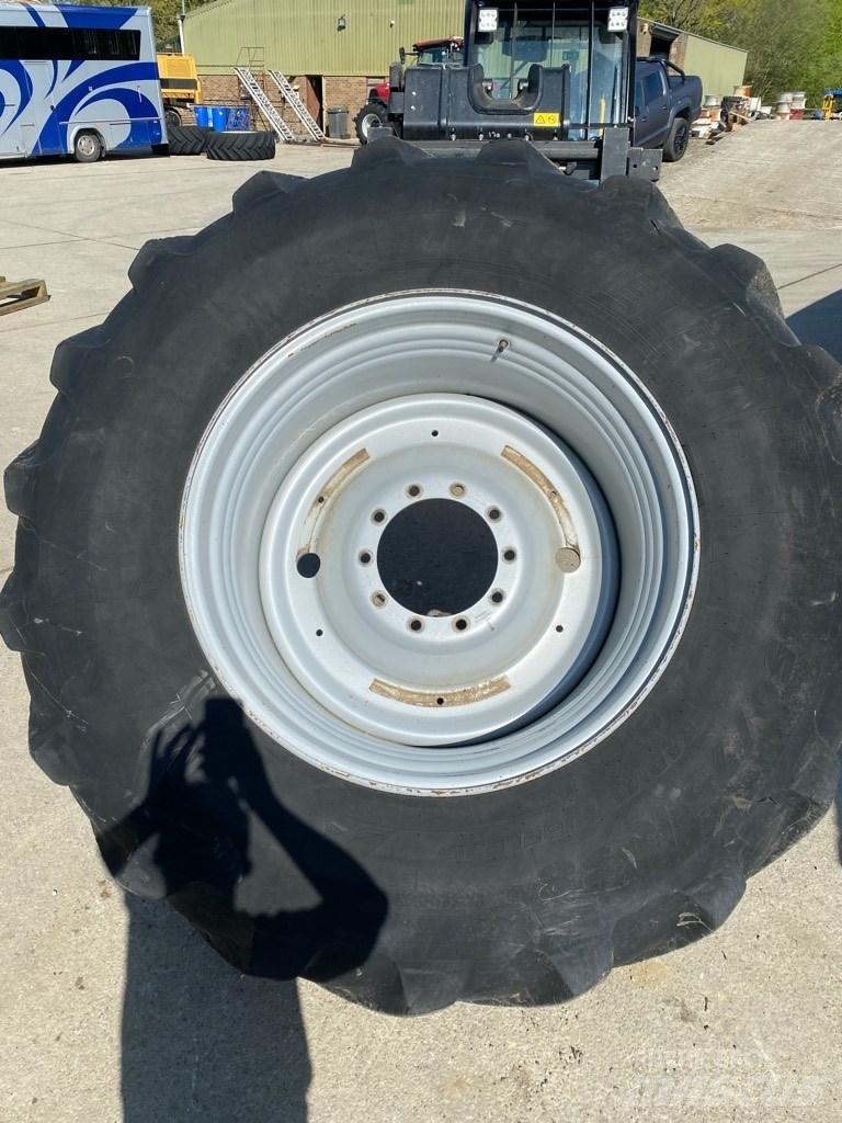 Case IH Puma Gumiabroncsok, kerekek és felnik