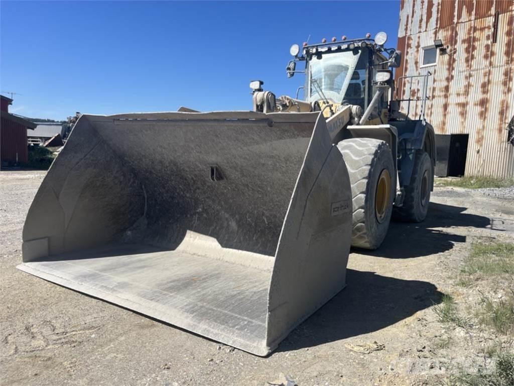 Komatsu WA470-7 Gumikerekes homlokrakodók