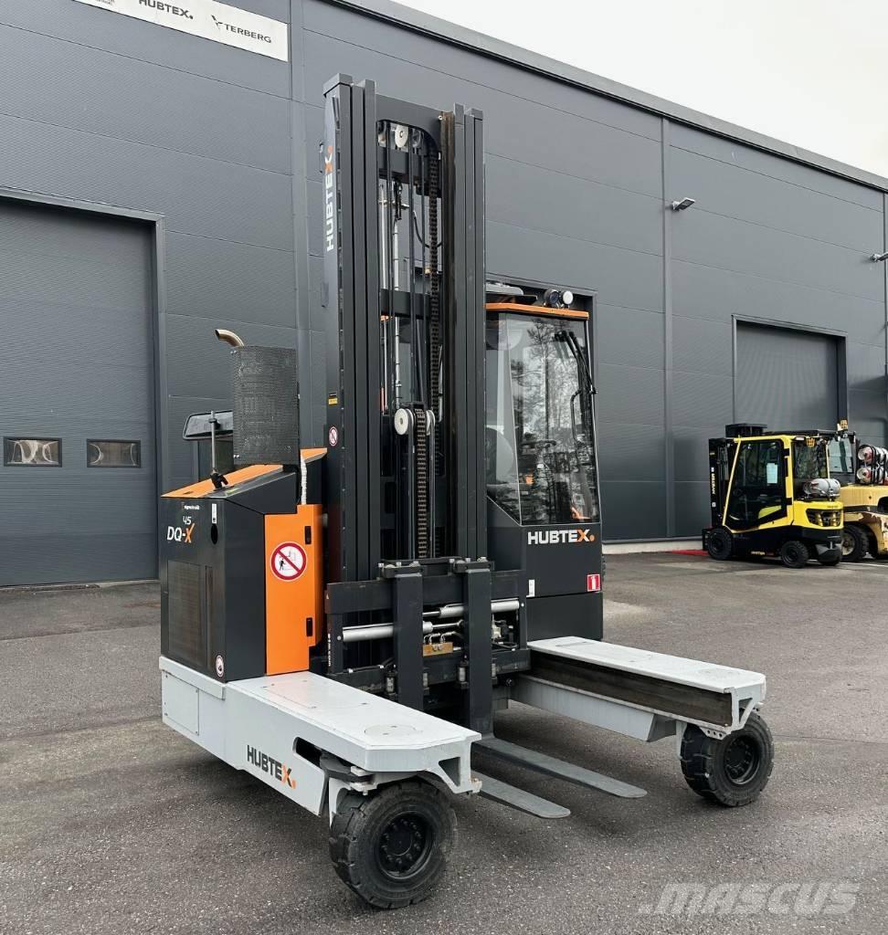 Hubtex DQX45-D Oldalvillás targonca