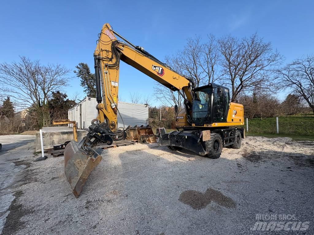 CAT M 318 Gumikerekes kotrók