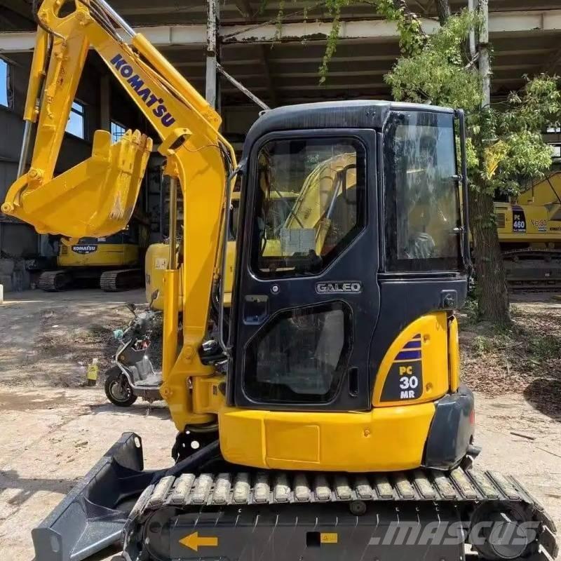 Komatsu PC 30 Mini kotrók < 7t