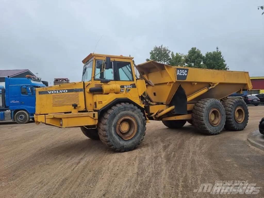 Volvo A 25 C 6X6 Csuklósdömperek