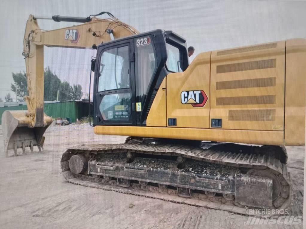 CAT 323GC Lánctalpas kotrók