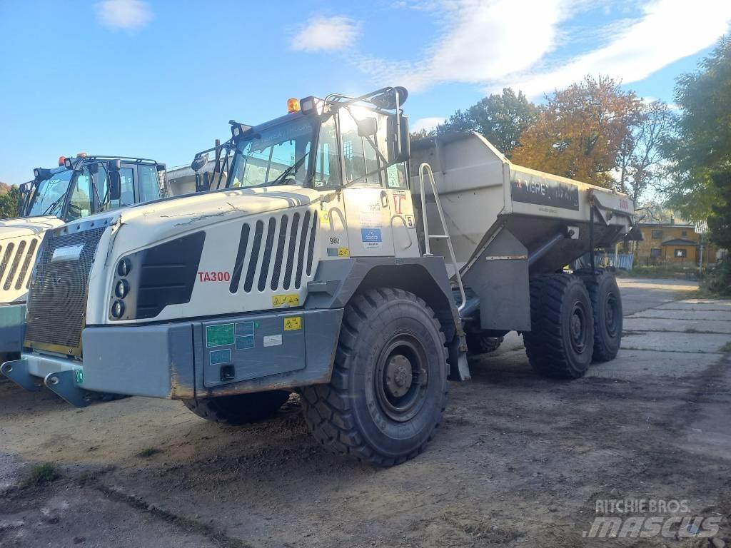 Terex TA 300 Csuklósdömperek