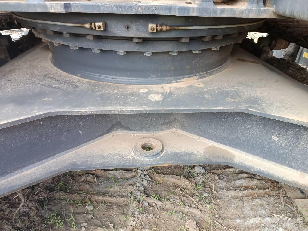 XCMG XE 215 DA Lánctalpas kotrók