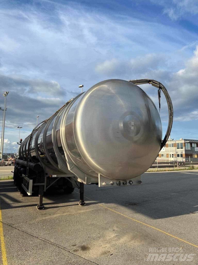VM tarm tanktrailer Tartályos félpótkocsik