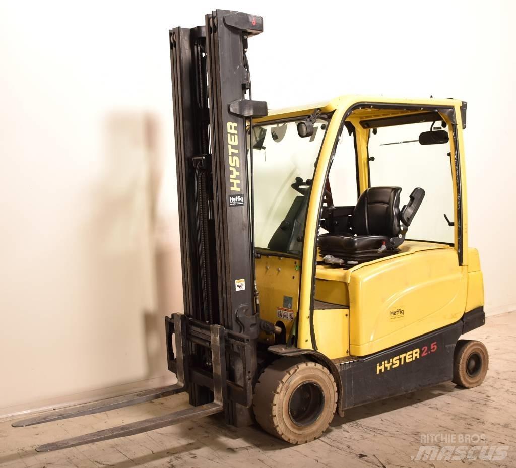 Hyster J2.5XN Elektromos targoncák