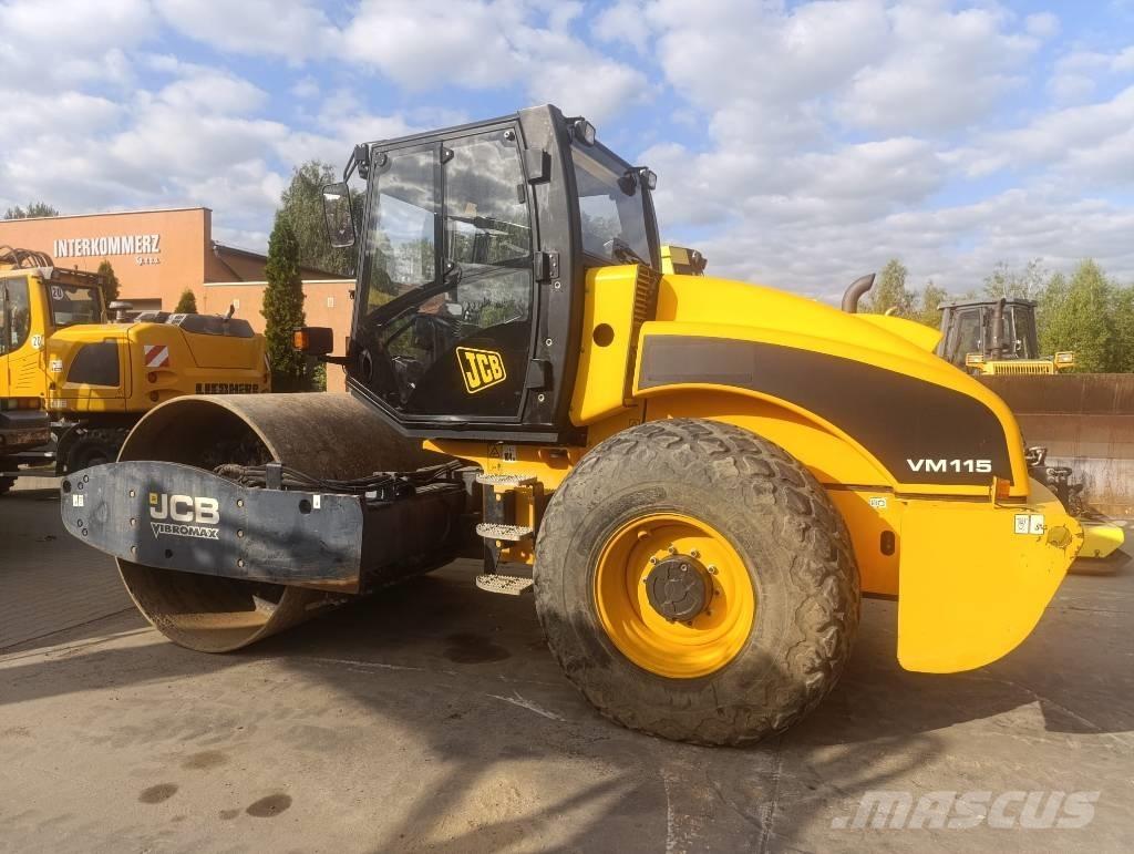 JCB Vibromax VM 115 Egydobos hengerek