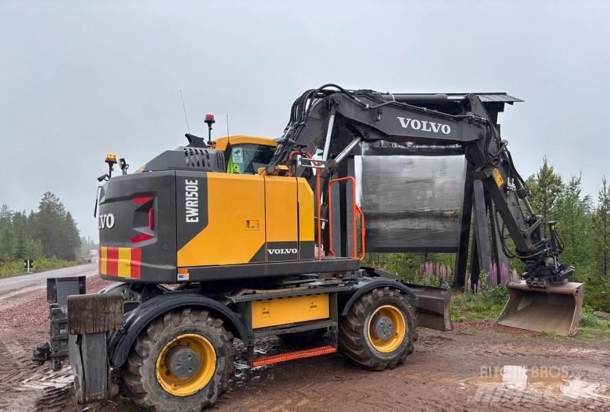 Volvo EWR 150 E Gumikerekes kotrók