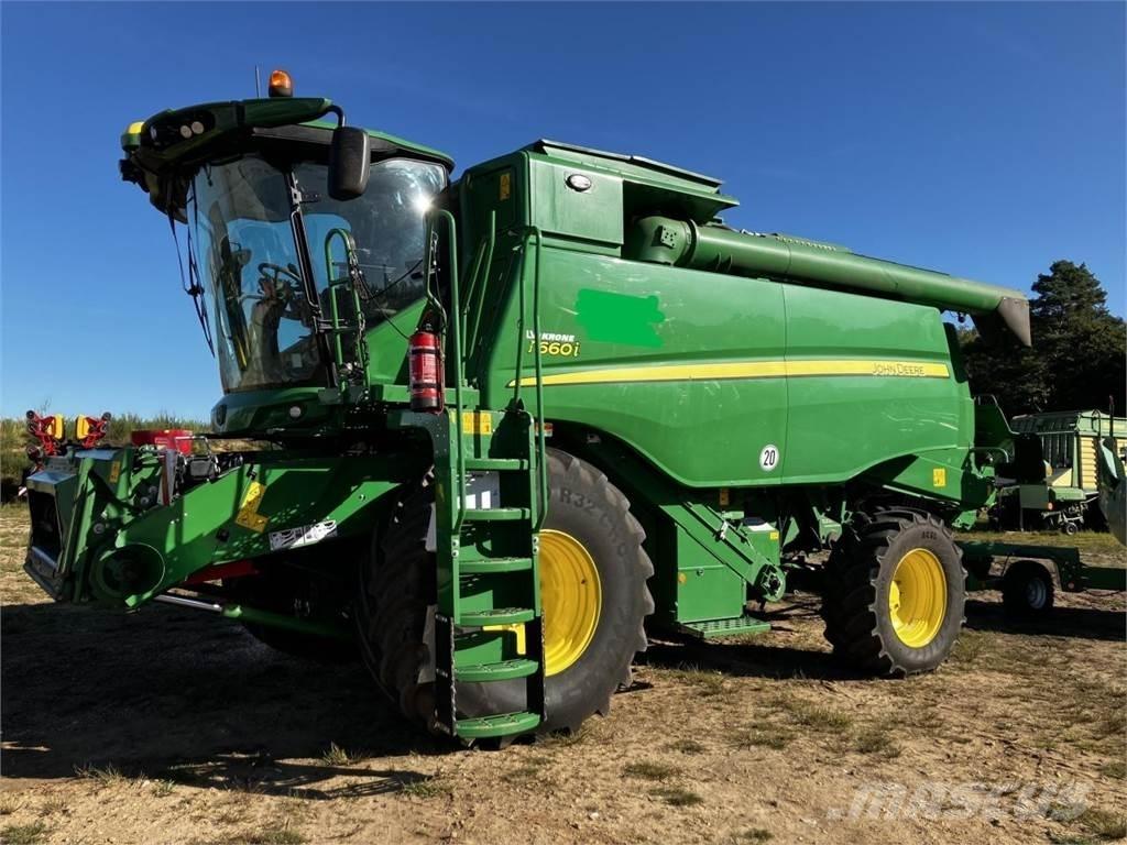 John Deere T660i Kombájnok