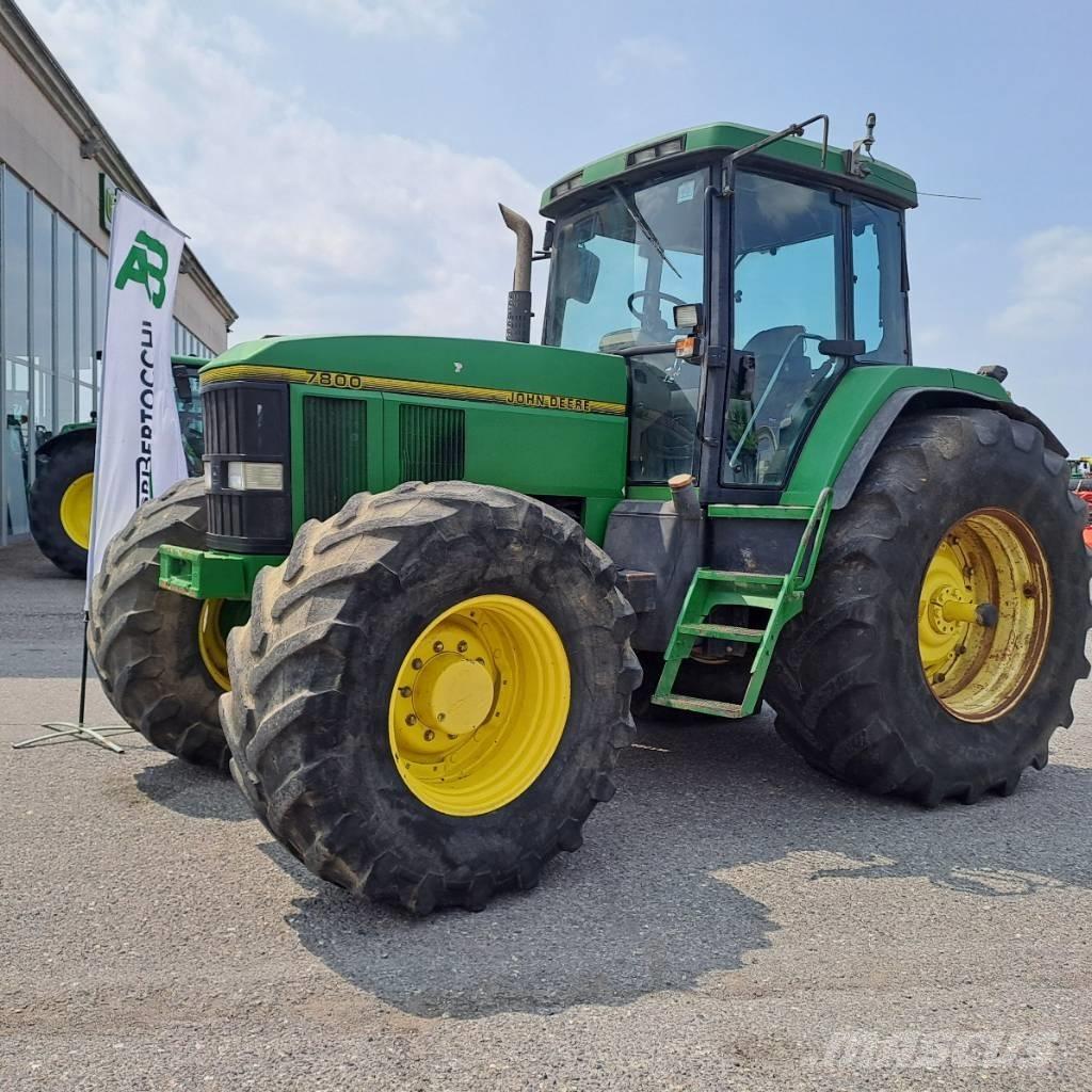 John Deere 7800 Traktorok