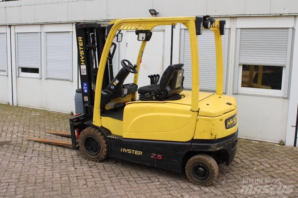 Hyster J2.5XN Elektromos targoncák