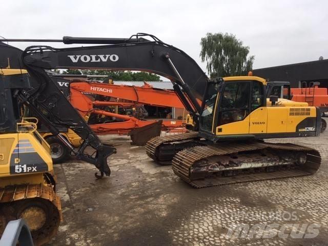 Volvo EC290C Lánctalpas kotrók
