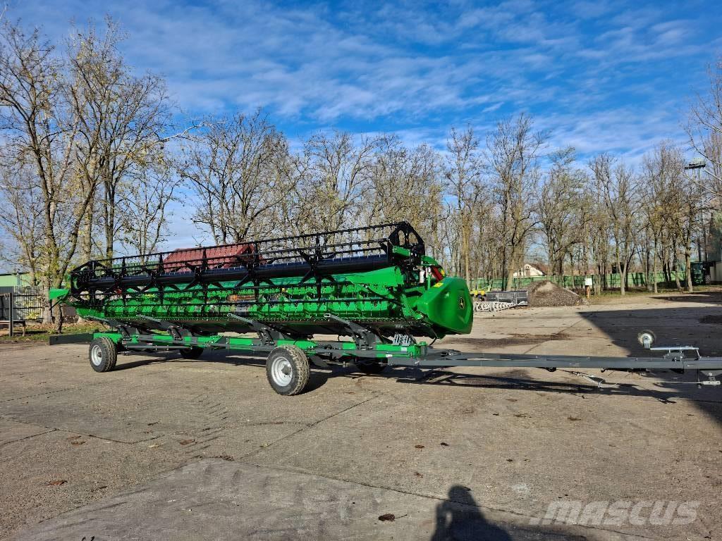 John Deere S7 900 Kombájnok