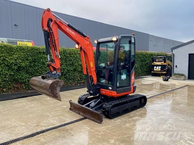Kubota U 27-4 Mini kotrók < 7t