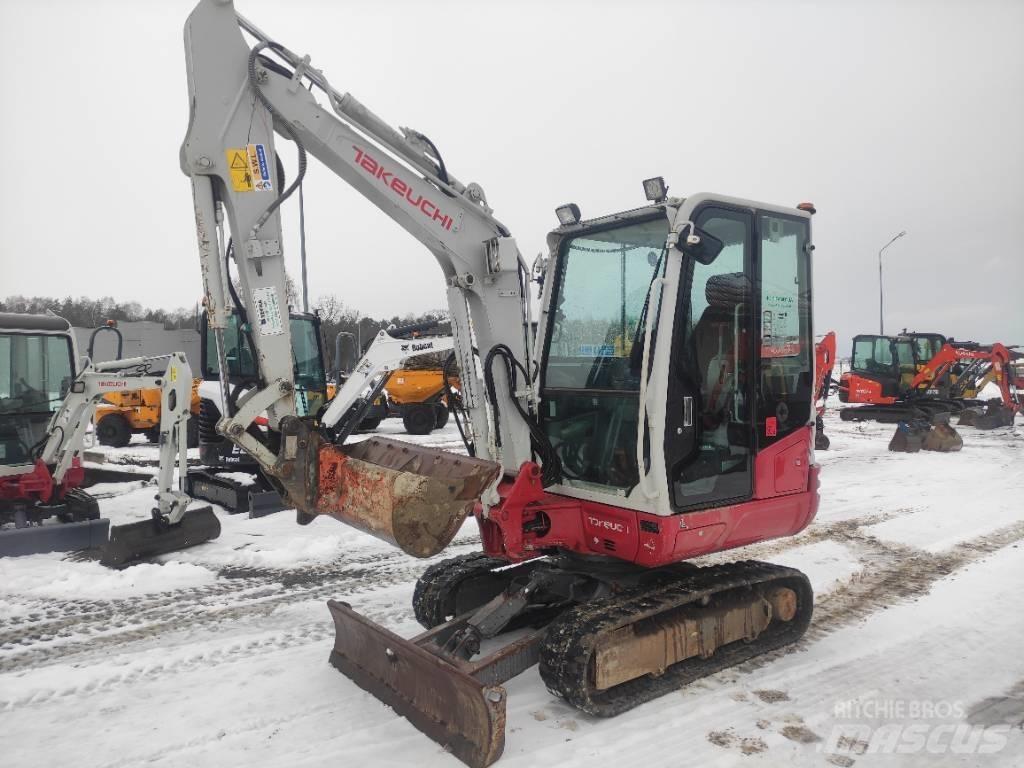 Takeuchi TB 230 Mini kotrók < 7t