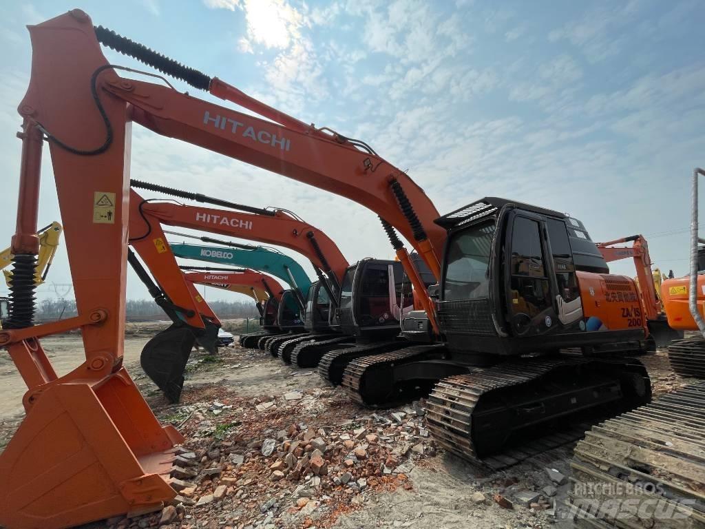 Hitachi ZX 200 Lánctalpas kotrók