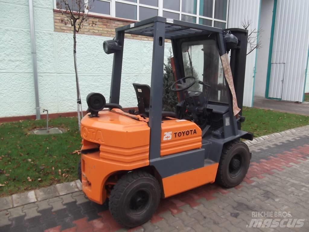 Toyota 5 FD 20 Dízel targoncák