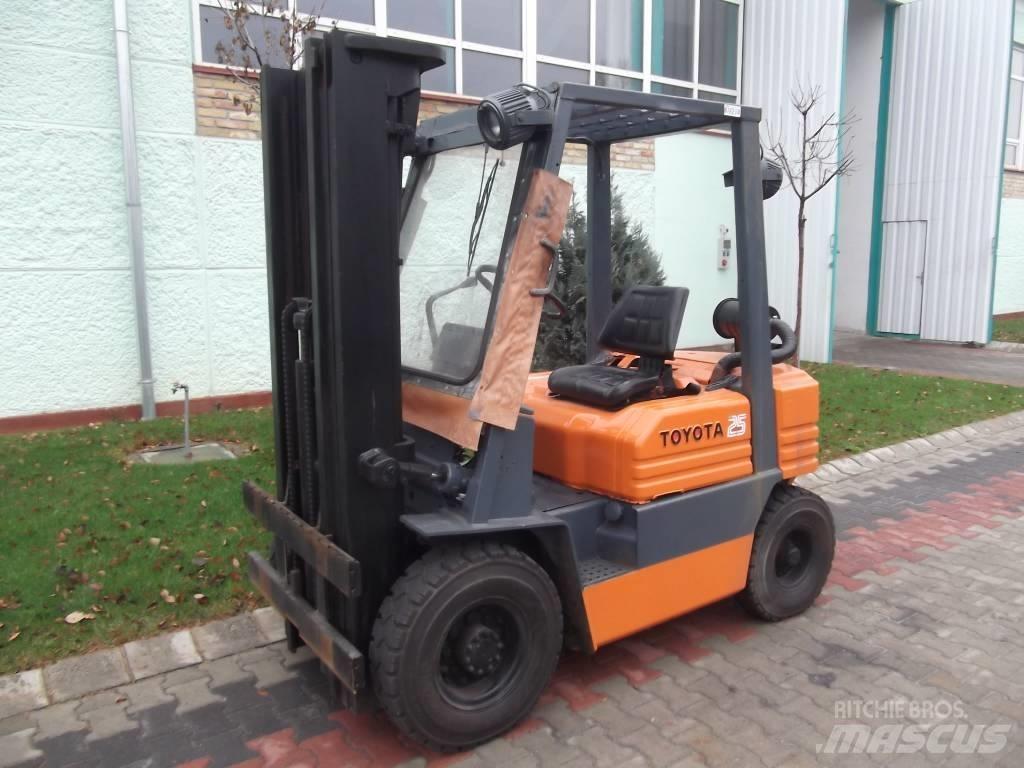 Toyota 5 FD 20 Dízel targoncák