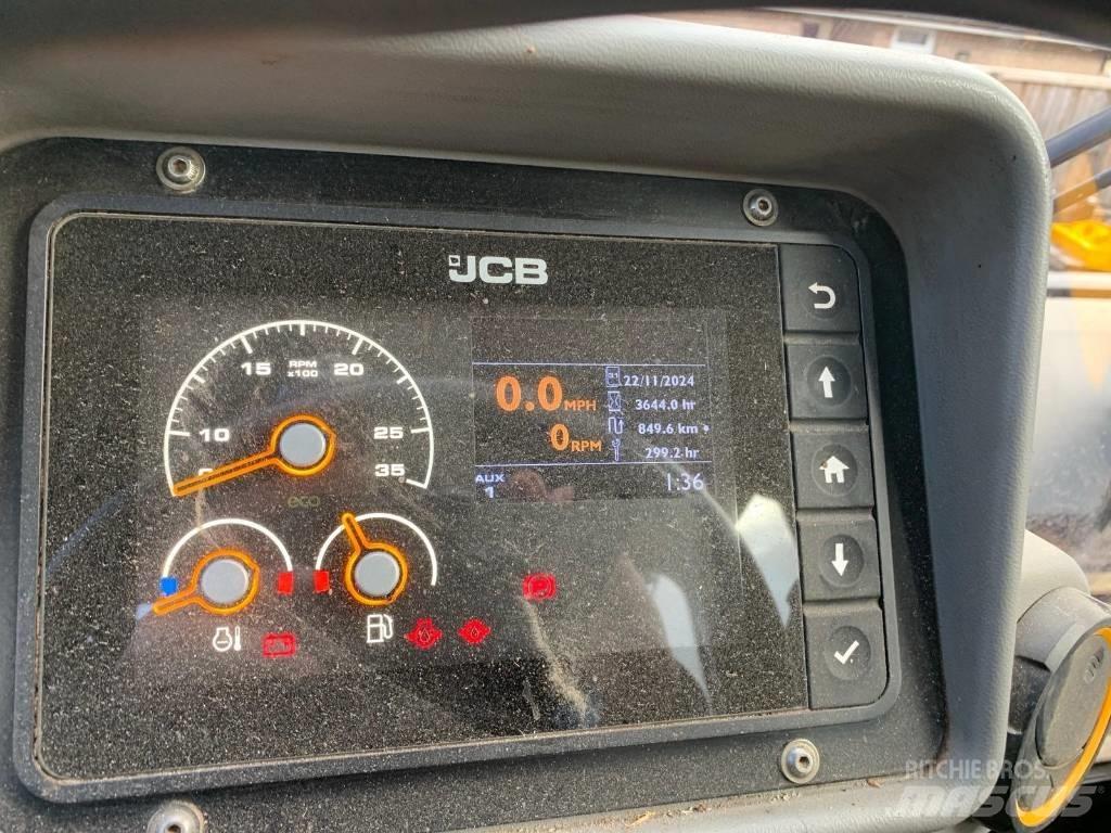 JCB TM 320 S Teleszkópos mezőgazdasági rakodók