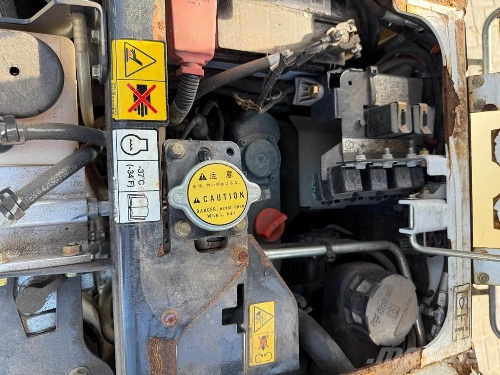 Bobcat E10 Mini kotrók < 7t