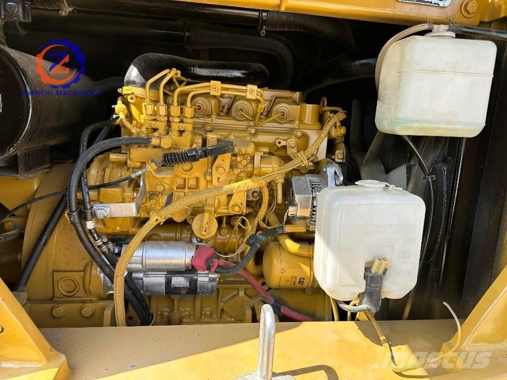 CAT 307 E2 Mini kotrók < 7t