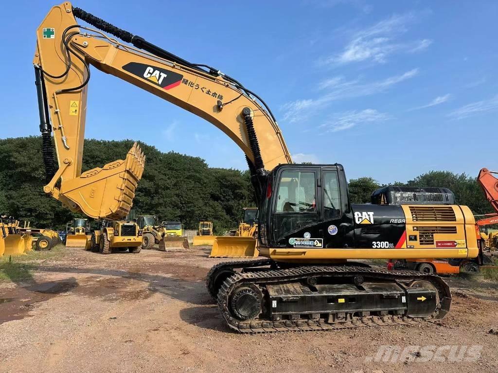 CAT 330 D Lánctalpas kotrók