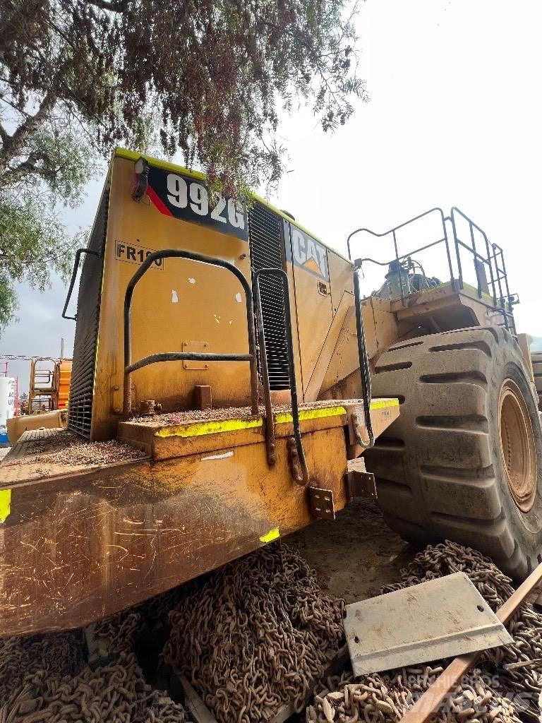 CAT 992 G Gumikerekes homlokrakodók