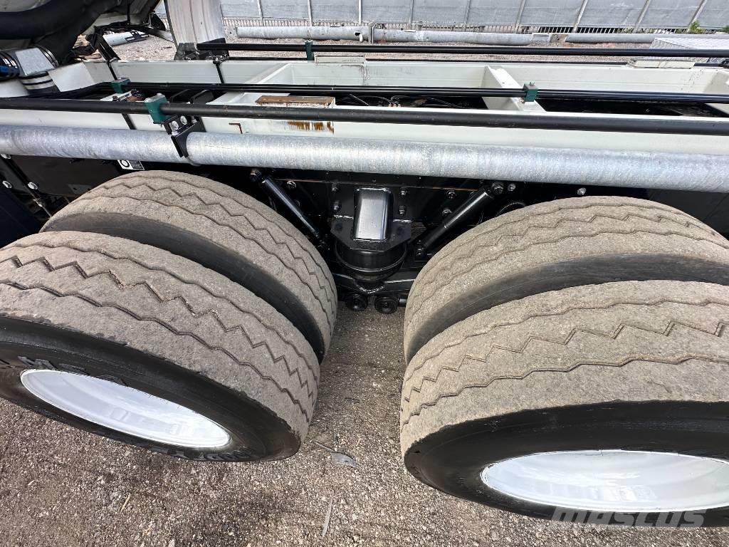 Kenworth T 400 Vákuum teherautok