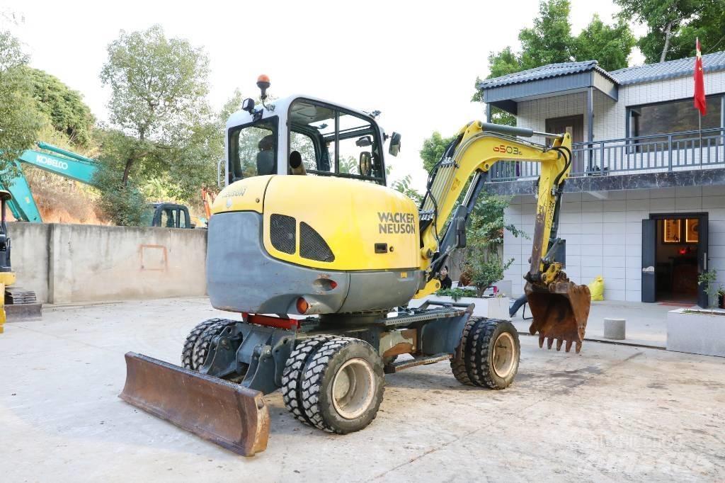 Wacker Neuson 6503 Gumikerekes kotrók
