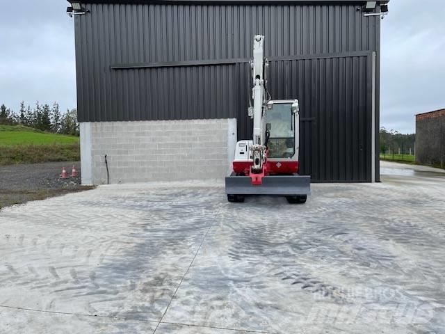 Takeuchi TB 250 Mini kotrók < 7t