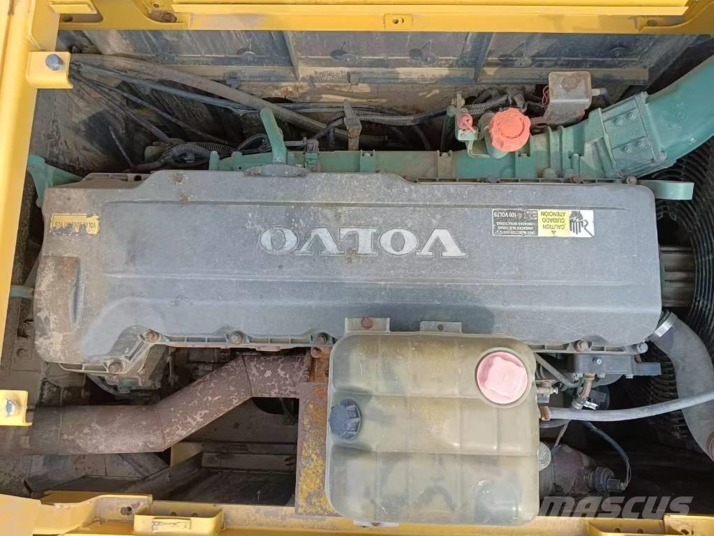 Volvo EC 480 Lánctalpas kotrók