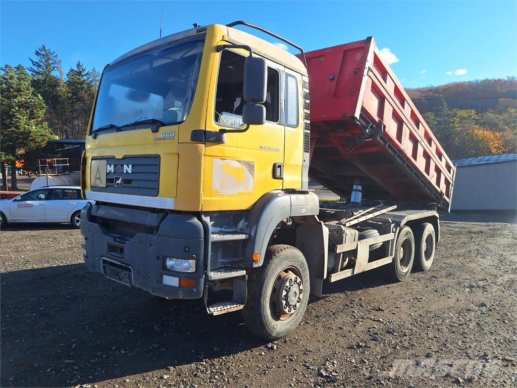 MAN TGA 33.430 6X6 Billenő teherautók