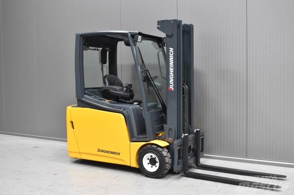 Jungheinrich EFG 220 Elektromos targoncák
