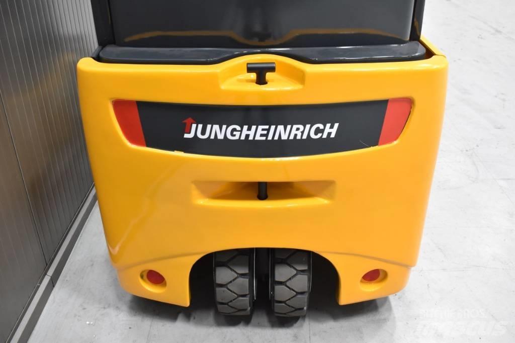Jungheinrich EFG 220 Elektromos targoncák