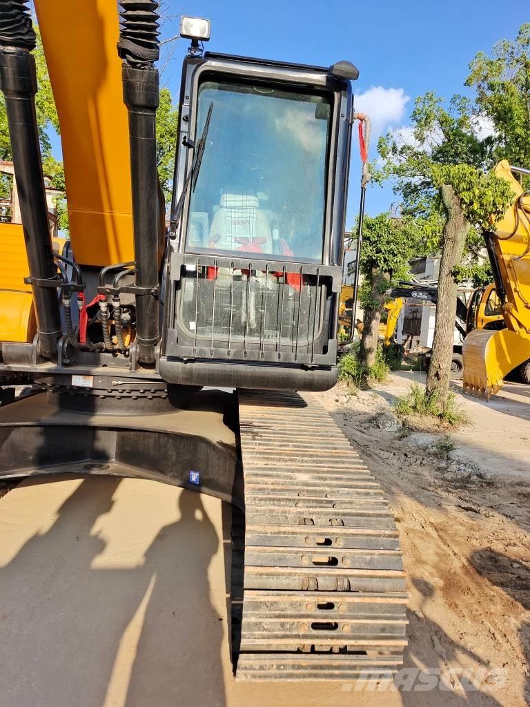 Sany SY 215 C Lánctalpas kotrók