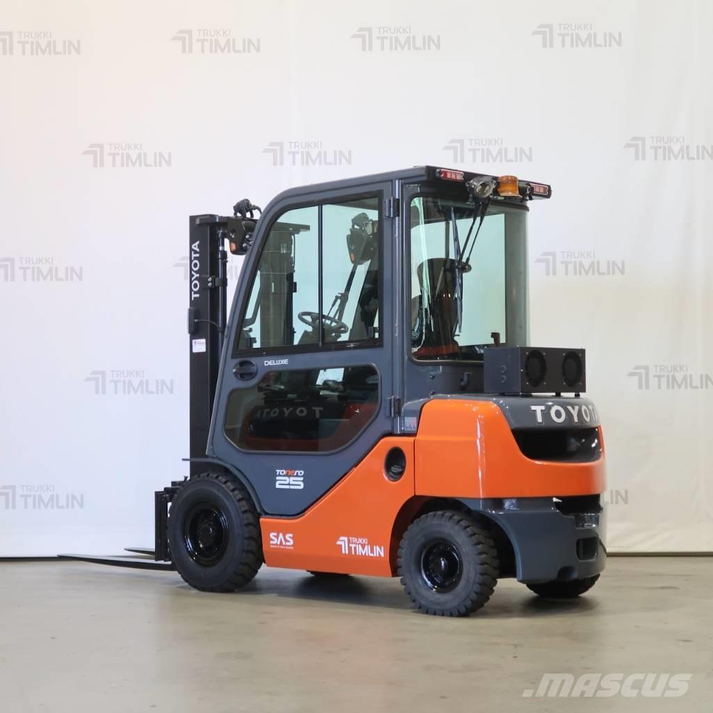 Toyota 52-8FDF25 Dízel targoncák