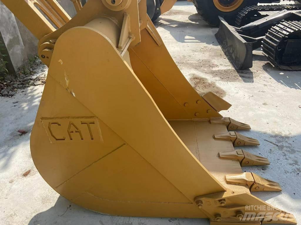 CAT 320GC Lánctalpas kotrók