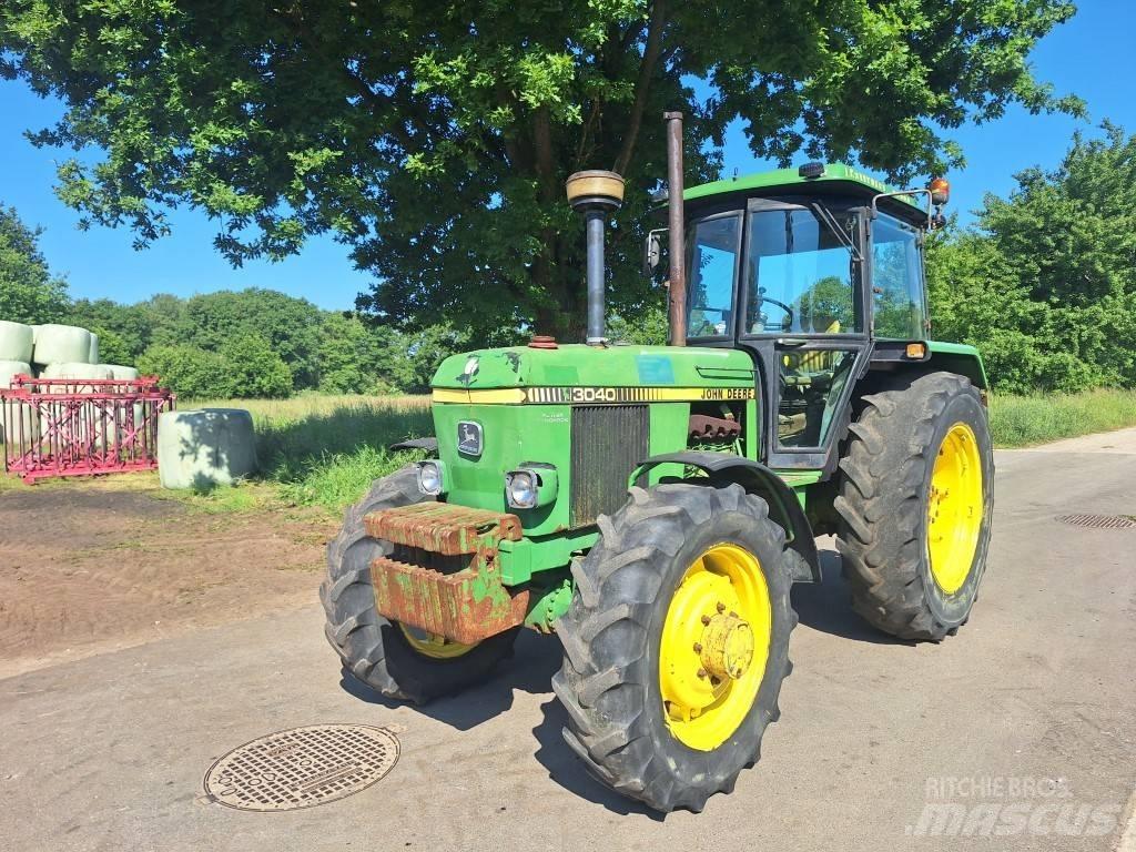 John Deere 3040 Traktorok