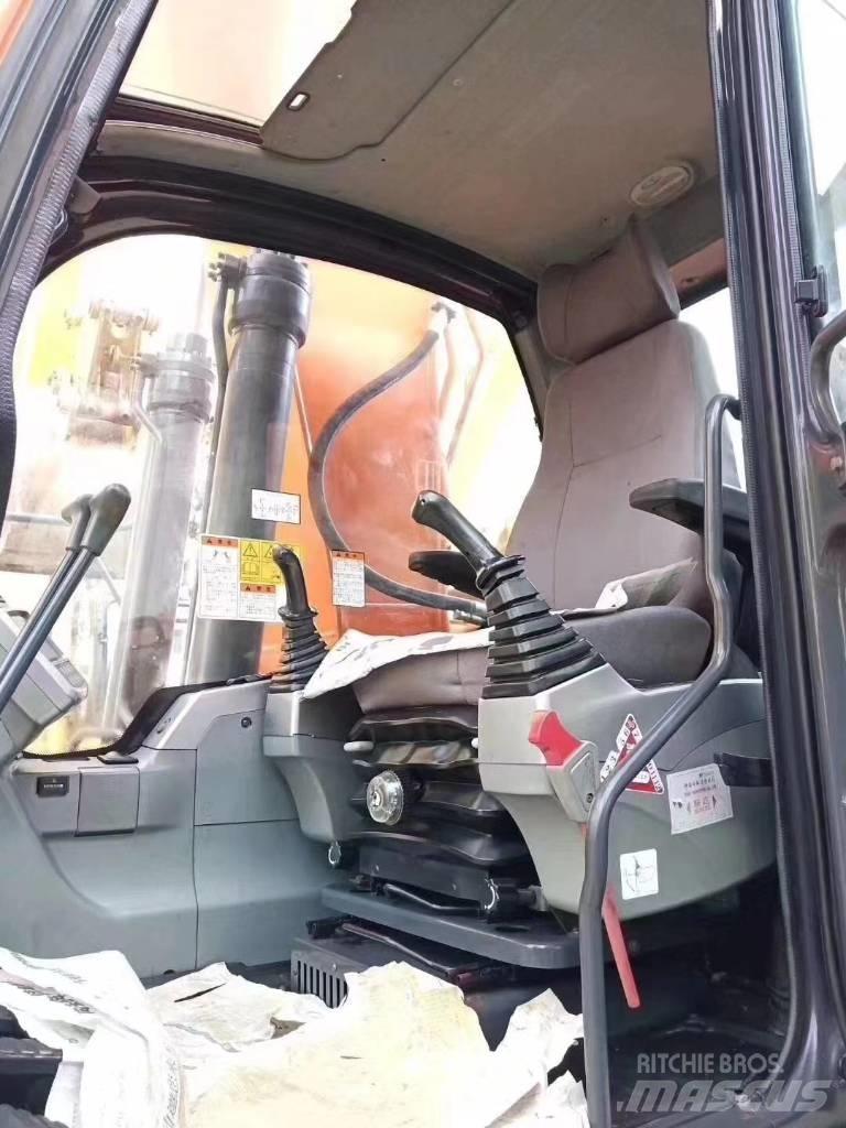 Doosan DX 225 LC Lánctalpas kotrók