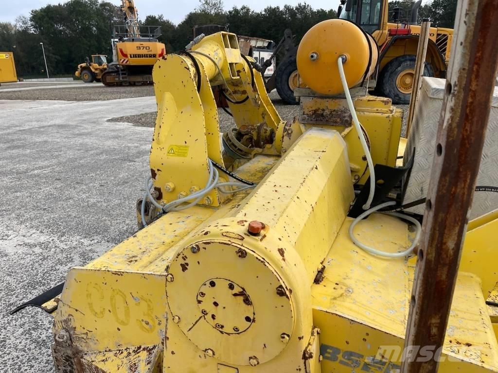 Bomag BSF 2500 Aszfalt aprítók