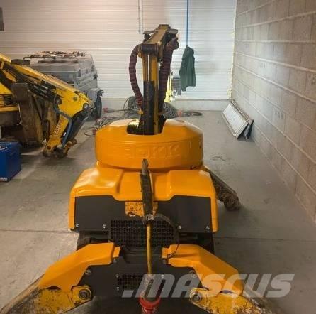 Brokk 110 Mini kotrók < 7t