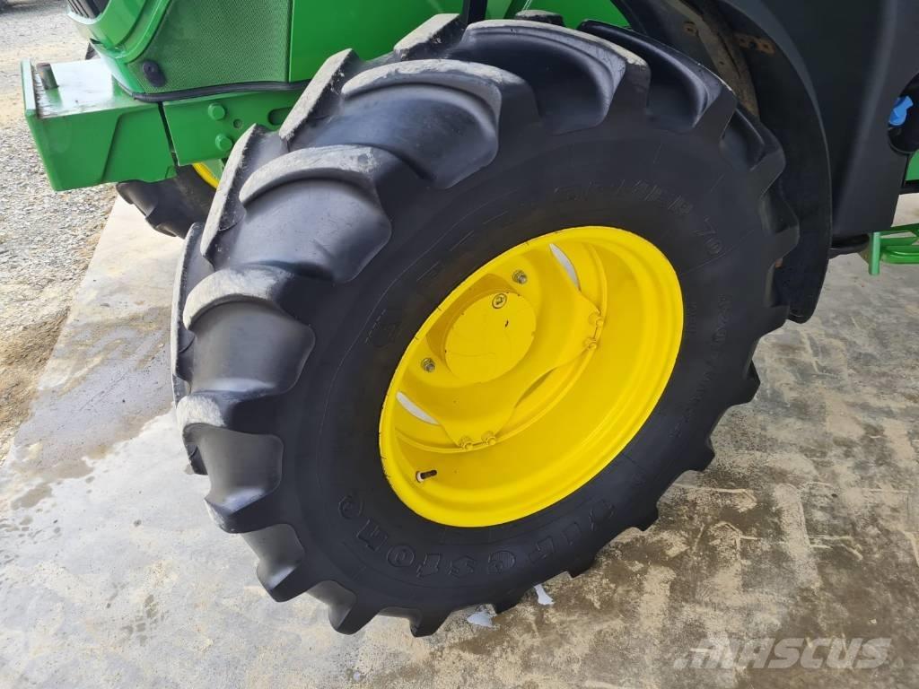 John Deere 6110 M Traktorok
